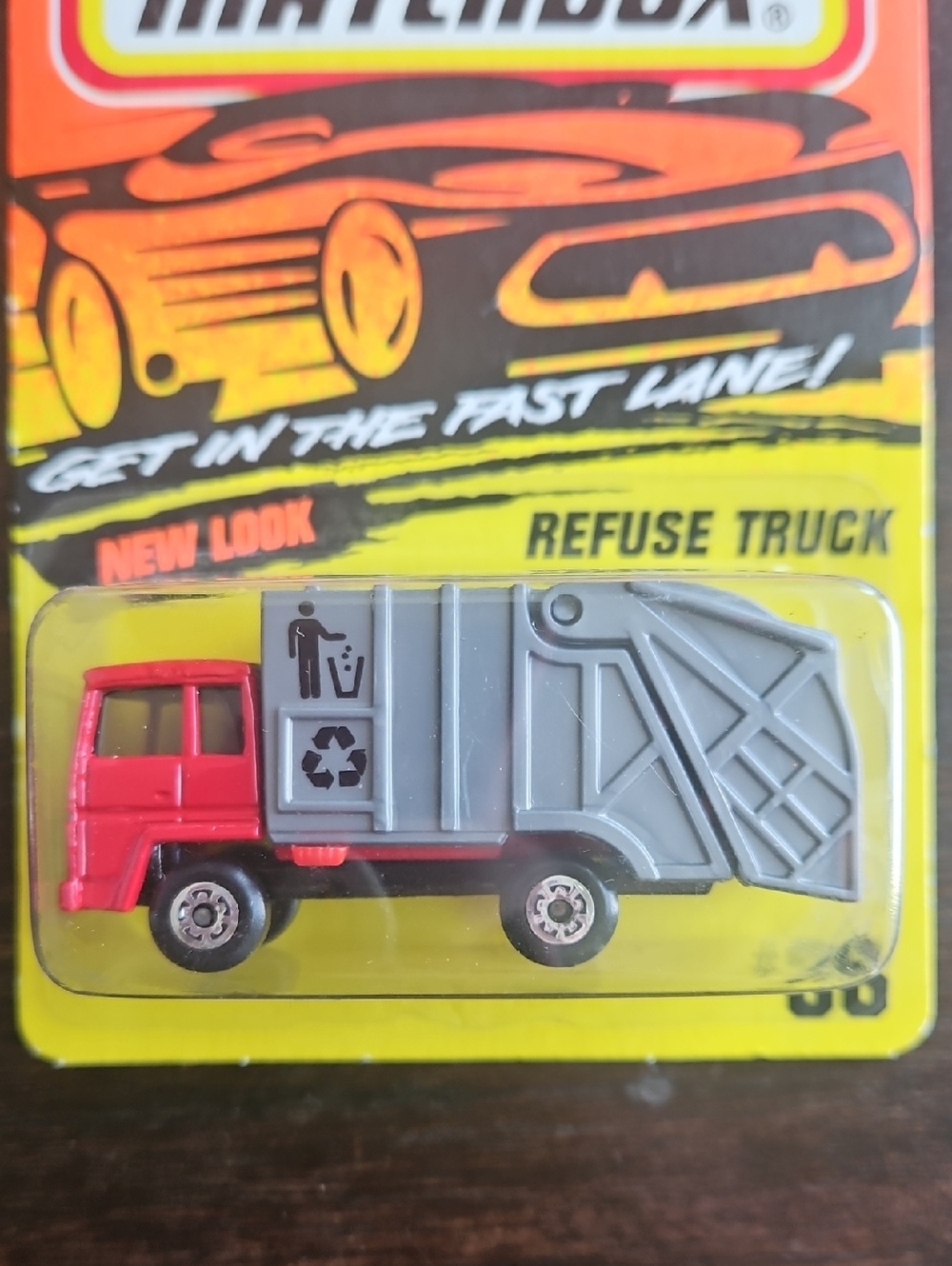 NWT 1995 Matchbox Refuse Truck